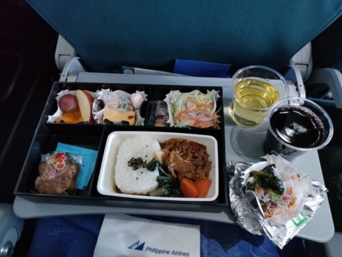 フィリピン航空機内食